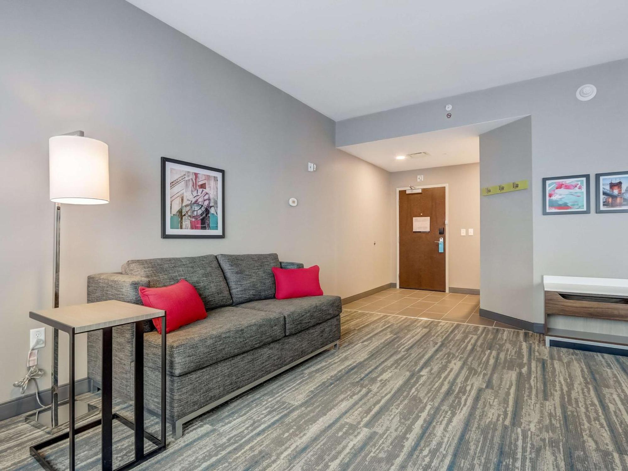 Hampton Inn & Suites Cincinnati Midtown Rookwood Exterior foto