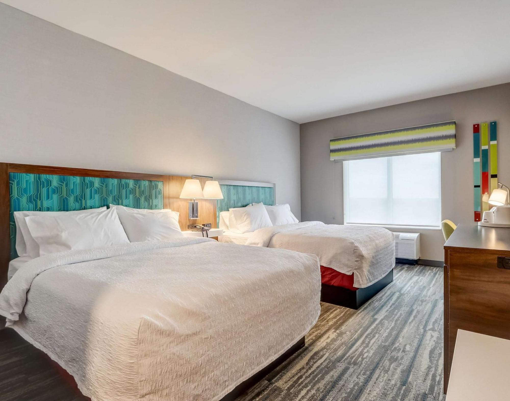 Hampton Inn & Suites Cincinnati Midtown Rookwood Exterior foto