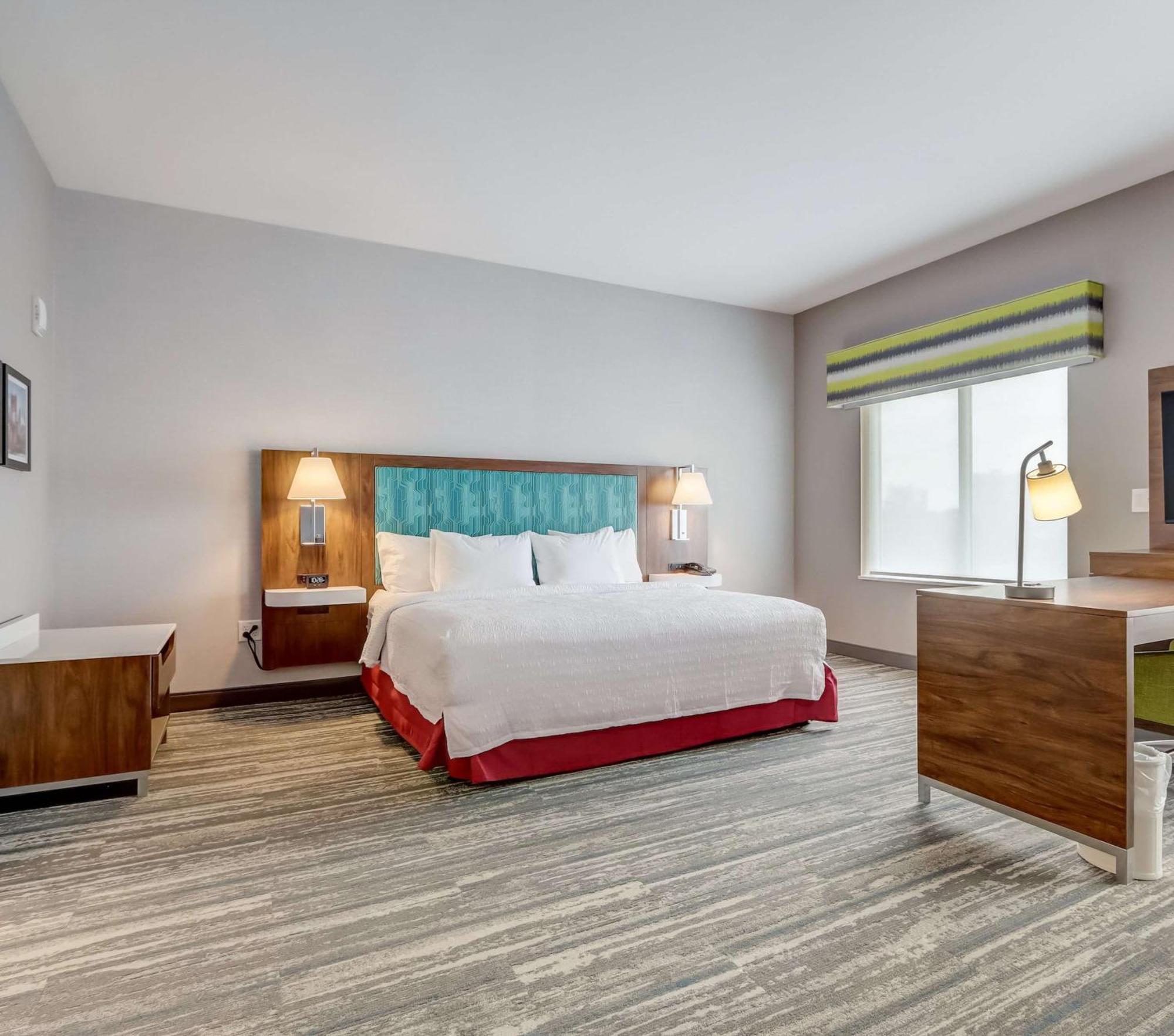 Hampton Inn & Suites Cincinnati Midtown Rookwood Exterior foto